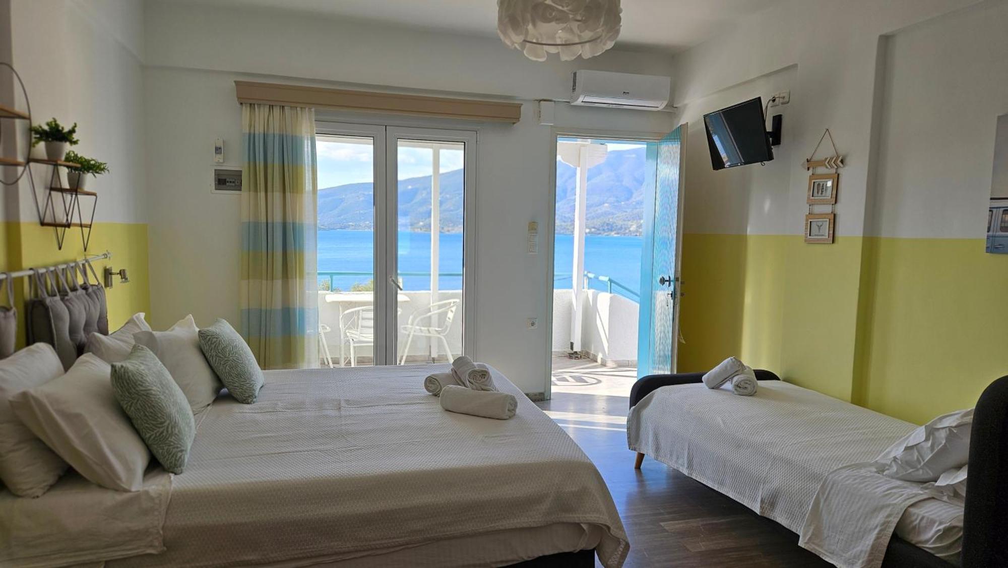 Theodora Rooms Poros Town Buitenkant foto