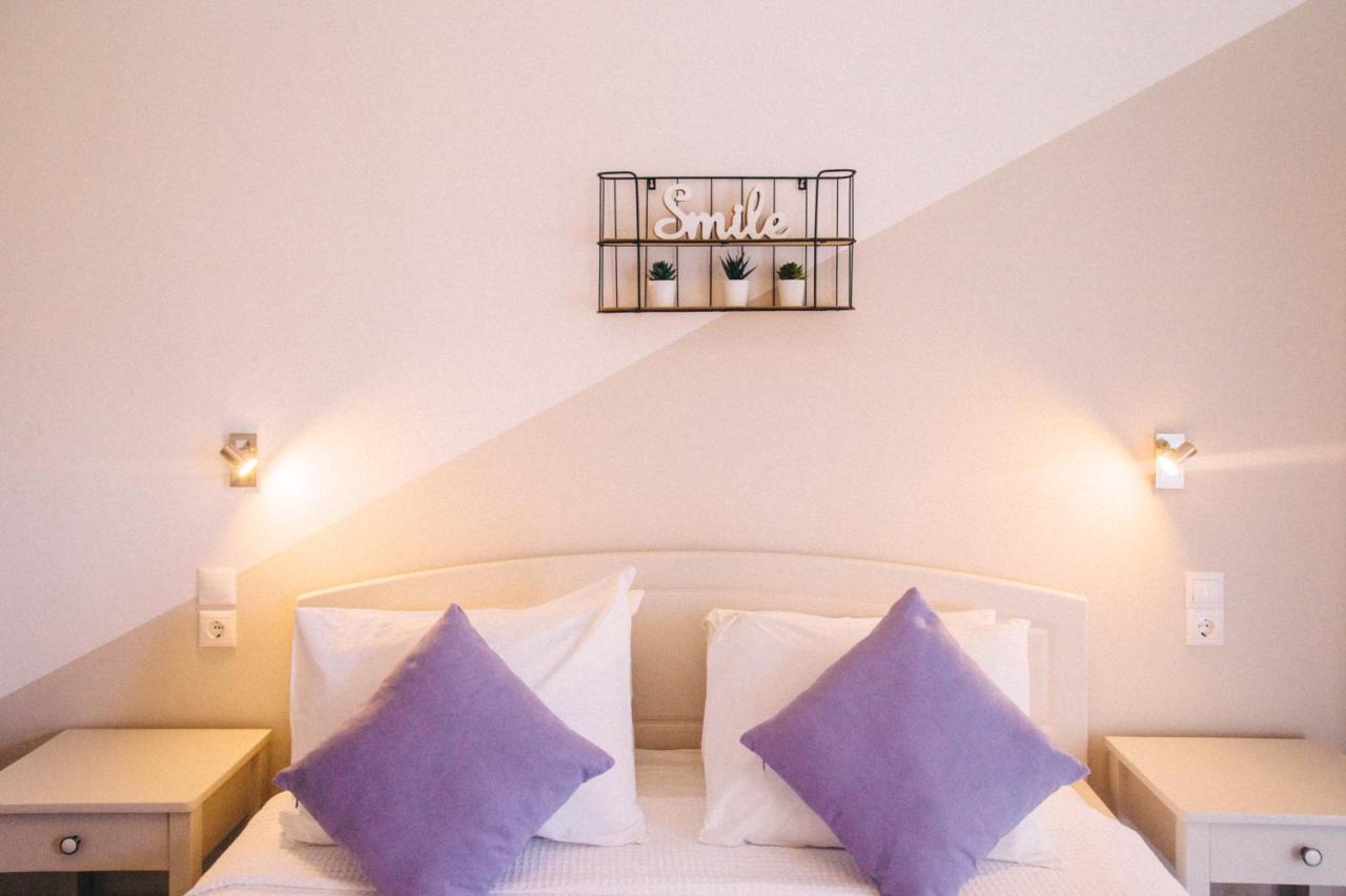 Theodora Rooms Poros Town Buitenkant foto