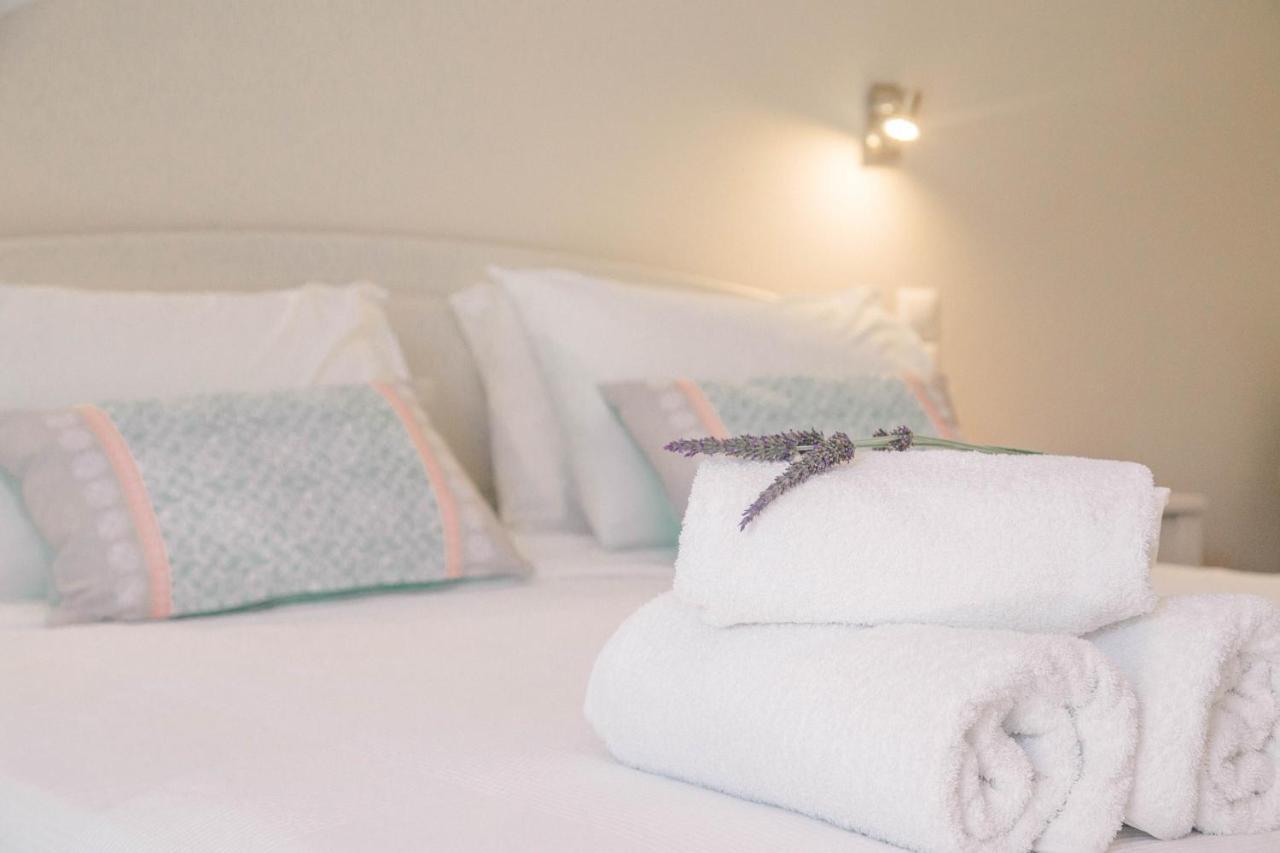 Theodora Rooms Poros Town Buitenkant foto