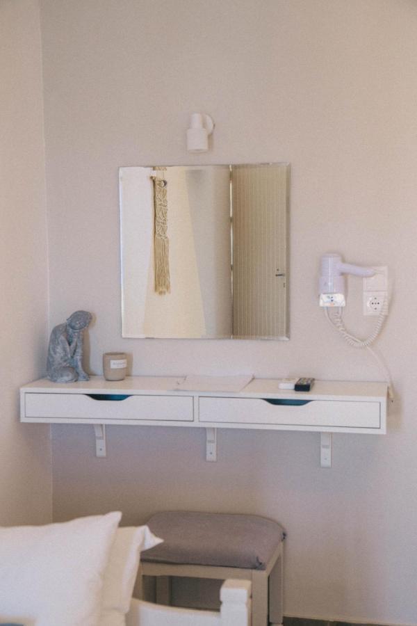Theodora Rooms Poros Town Buitenkant foto